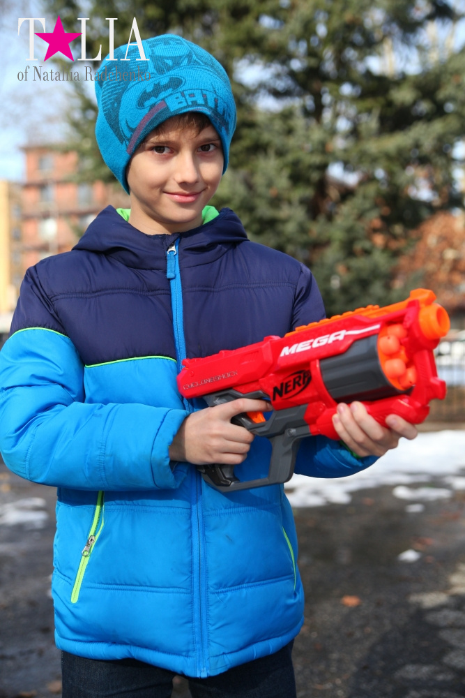 6-ти зарядный бластер готов к работе